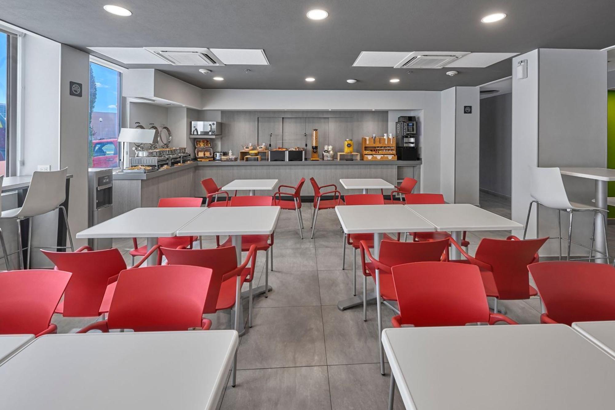 City Express Junior By Marriott Puebla Finsa מראה חיצוני תמונה
