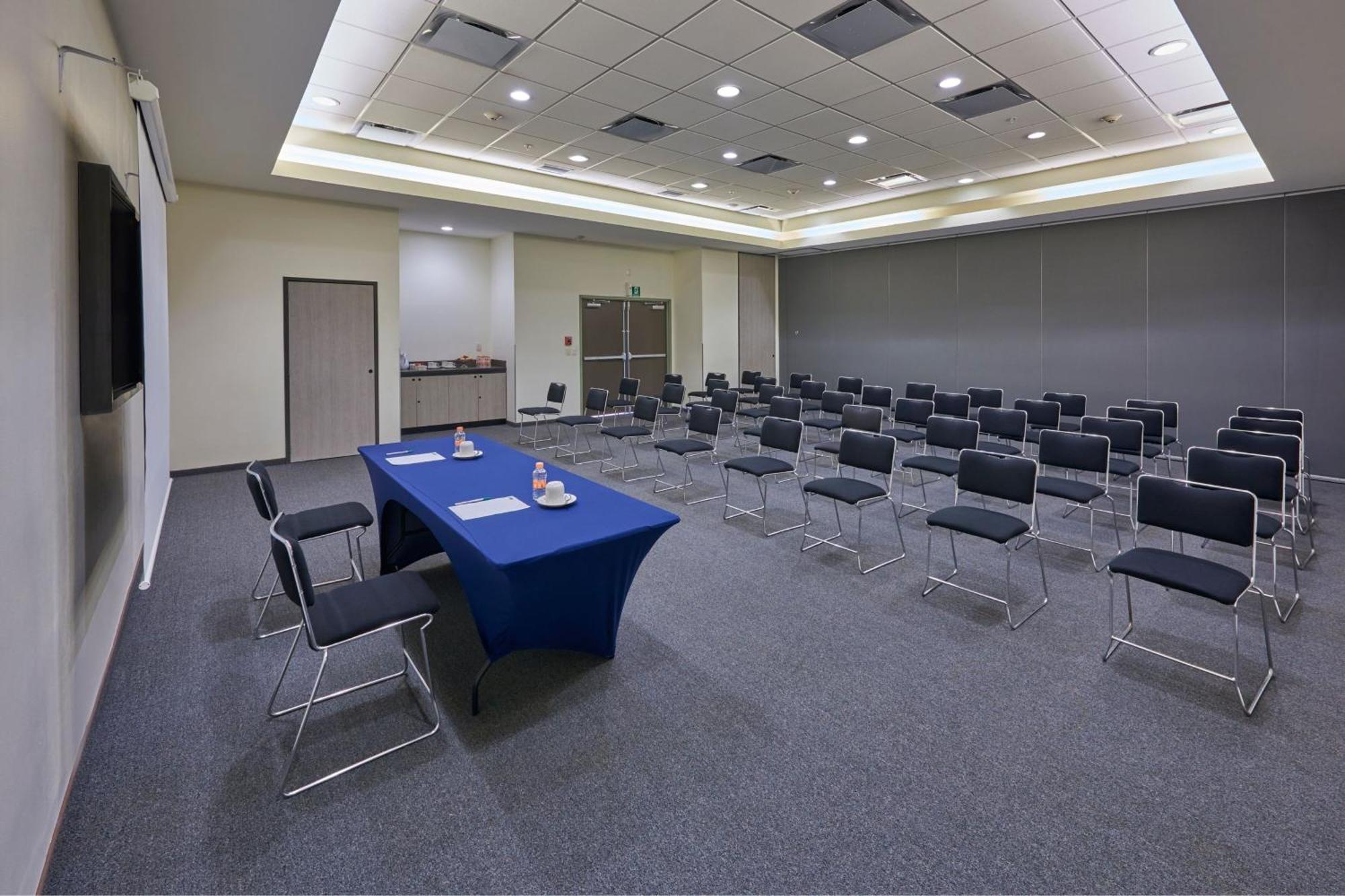 City Express Junior By Marriott Puebla Finsa מראה חיצוני תמונה