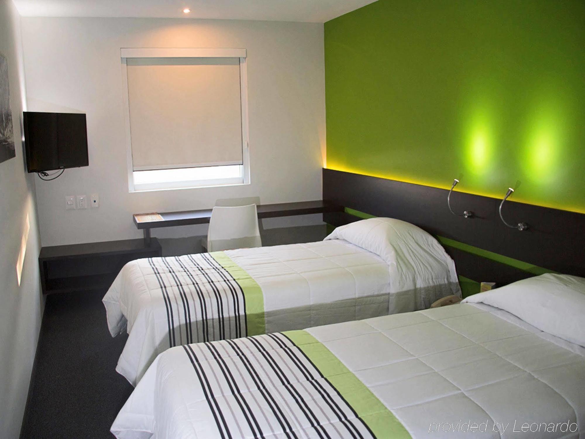 City Express Junior By Marriott Puebla Finsa מראה חיצוני תמונה